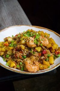 Arroz Teriyaki: El Plato Exclusivo de Yao que Eleva el Sabor Asiático