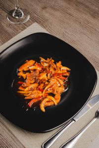 Pollo Teriyaki con Salsa Casera – Favorito Asiático | Yao Asian Cuisine